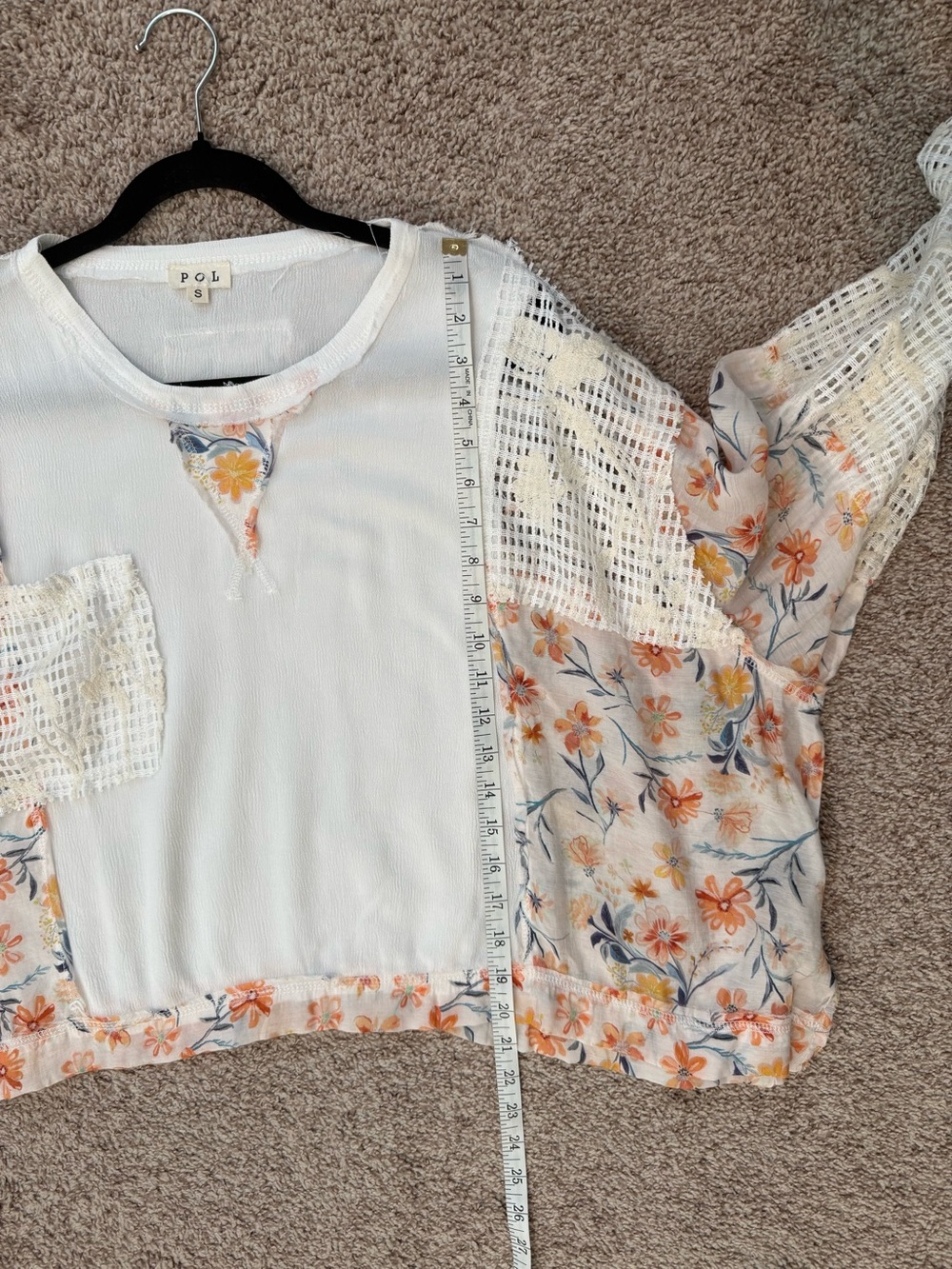 POL Cream Floral Crochet-Sleeve Blouse - Picture 7 of 8